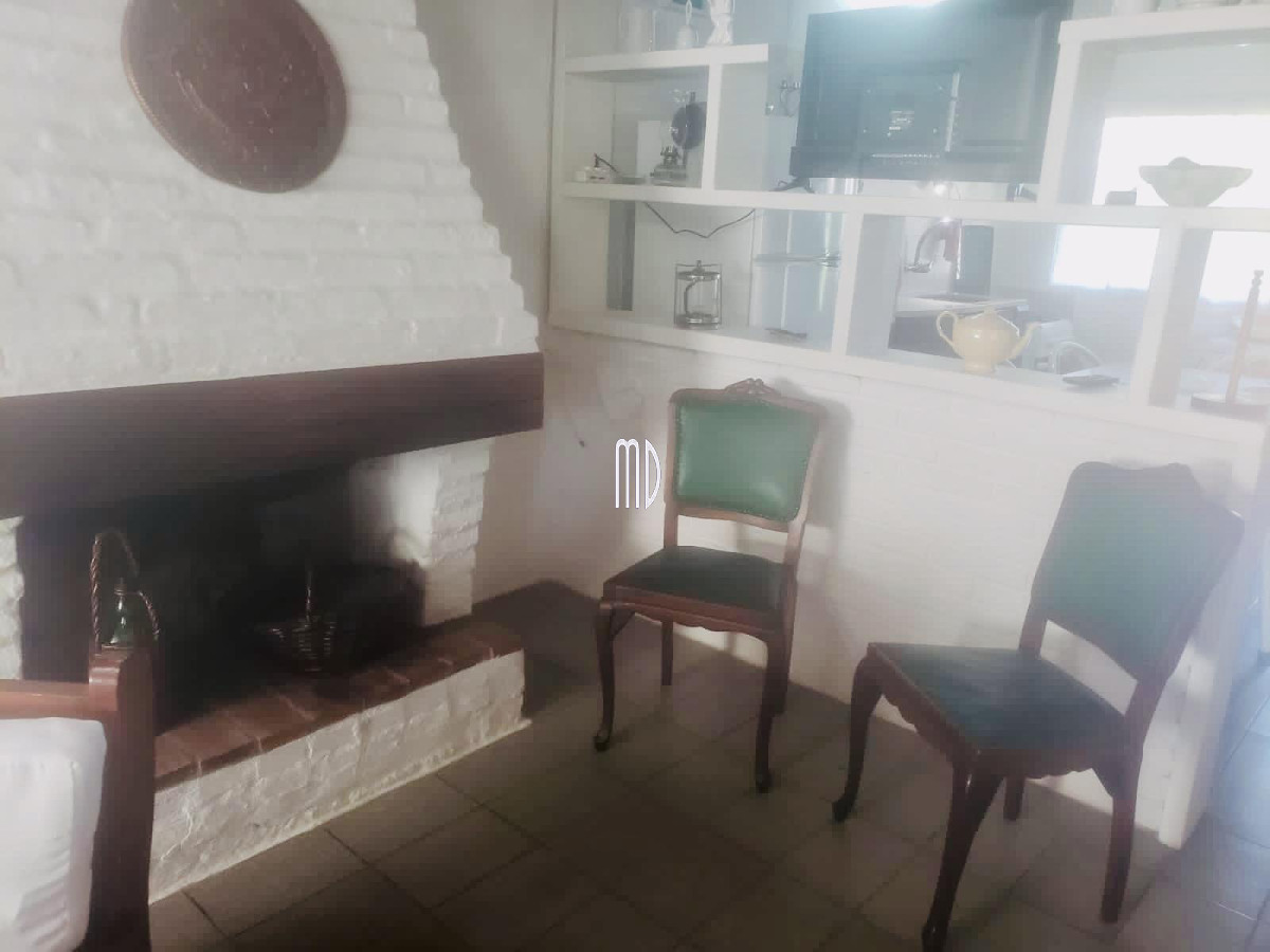 Casa ID.5325 - Muy linda casa con parrillero, cerca de todo.Ref 5325