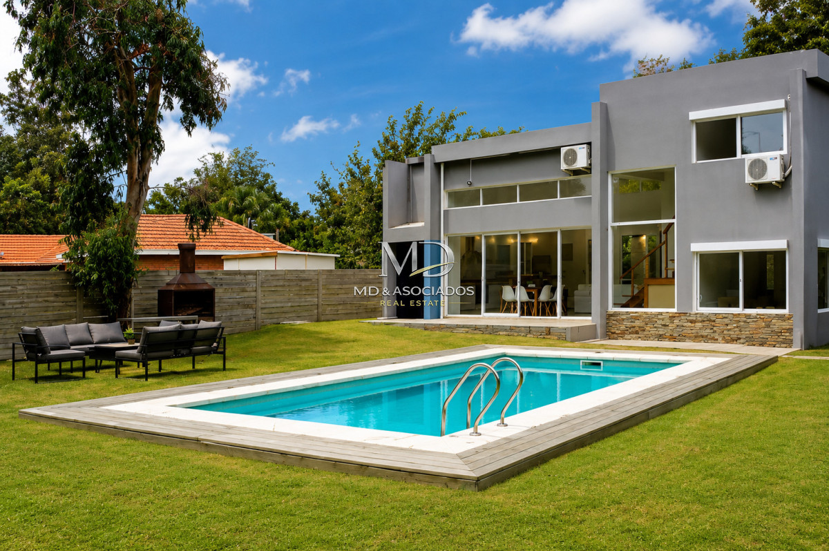 Casa Minimalista con Piscina Climatizada en Beverly Hills - Punta del Este