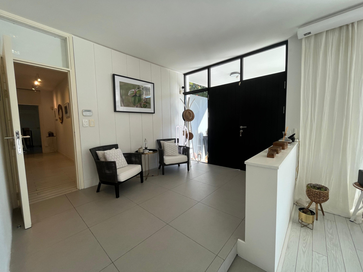 Casa ID.8319 - Espectacular casa en venta- Confort, amplitud y ubicación privilegiada