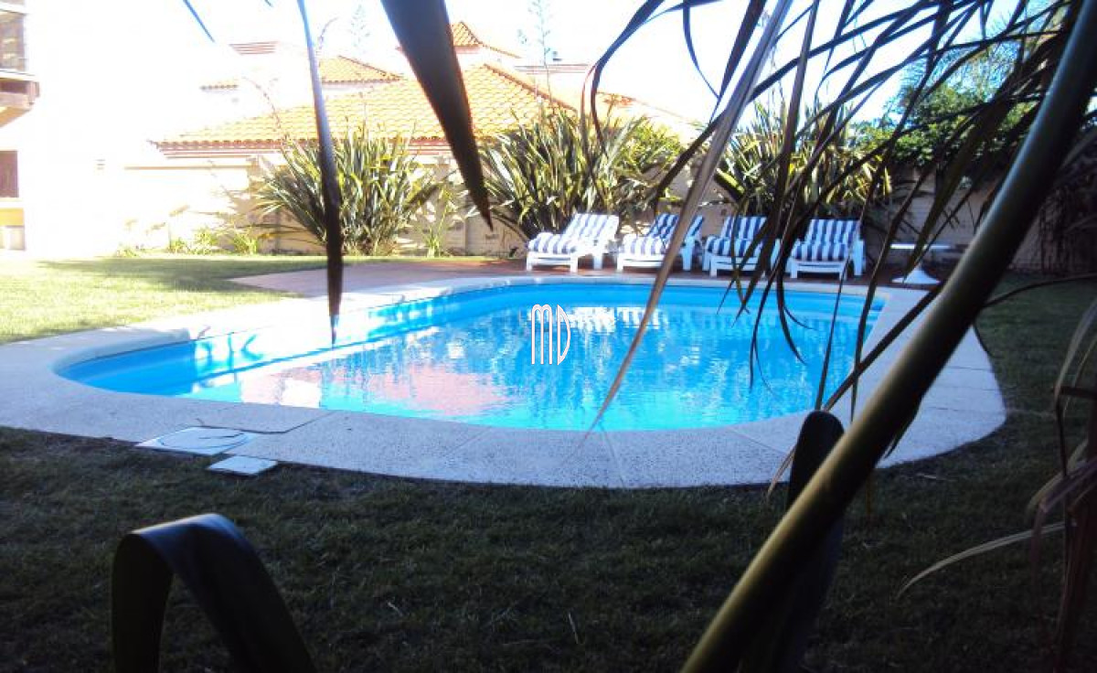 Casa ID.5266 - Excelente casa,muy comoda con piscina a metros de la playa.Ref: 5266