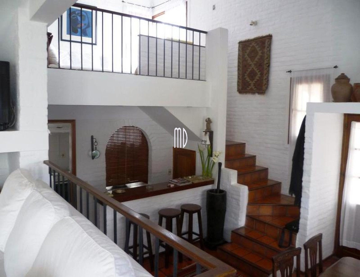 Casa ID.5389 - Casa amplia a cuadras de la playa .Ref: 5389