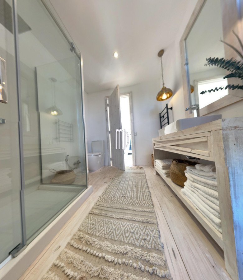 Casa ID.8289 - Perfecta casa frente al mar. Ref (8289)