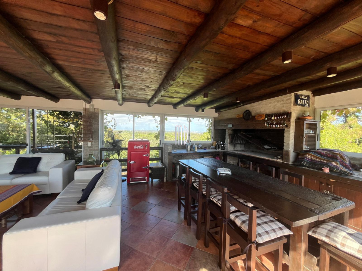 Casa ID.8192 - Exclusiva Casa en Venta en Punta Ballena con Vista Panorámica al Mar Ref. 8192