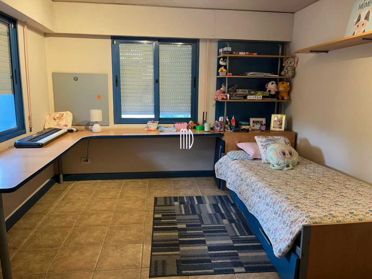 Casa ID.9172 - Casa en venta de 5 dormitorios en Mansa REF:9172