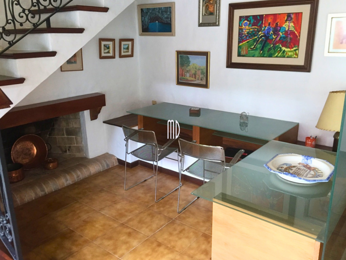 Casa ID.6134 - Espectacular propiedad en Playa Mansa a metros del Mar