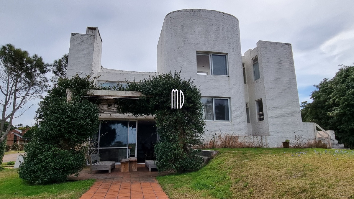 Casa ID.5757 - Espectacular propiedad frente al mar