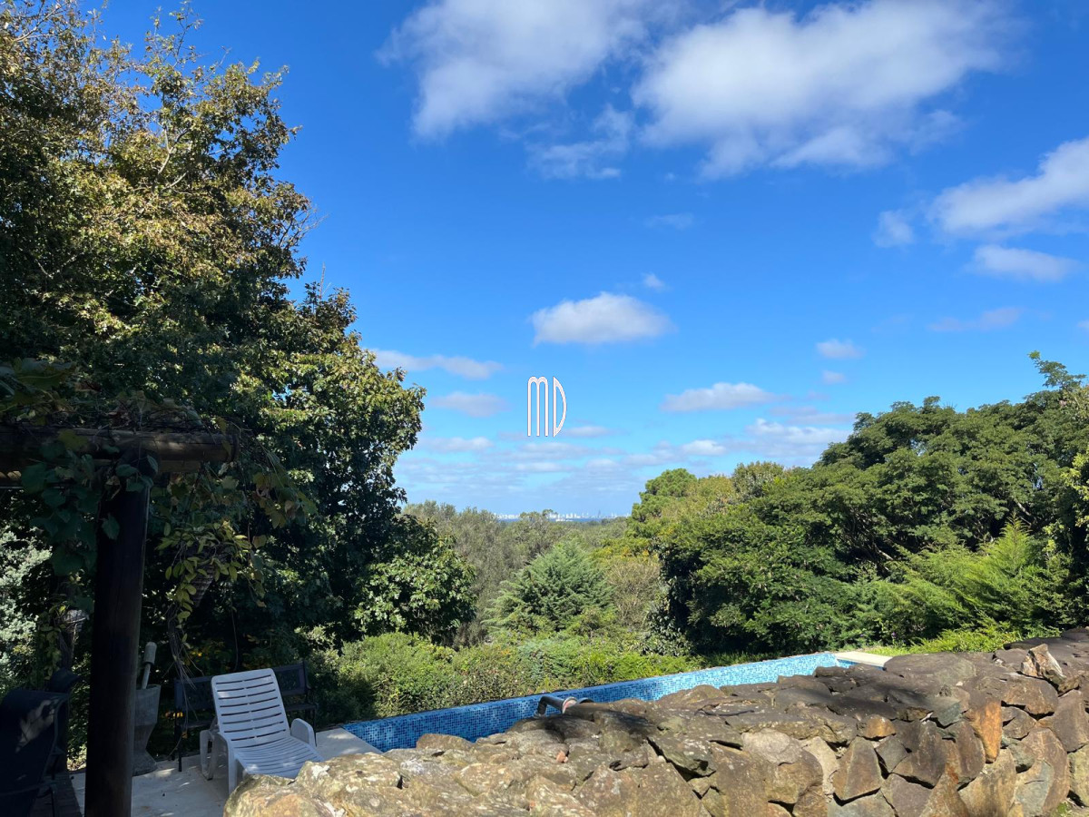 Casa ID.8192 - Exclusiva Casa en Venta en Punta Ballena con Vista Panorámica al Mar Ref. 8192