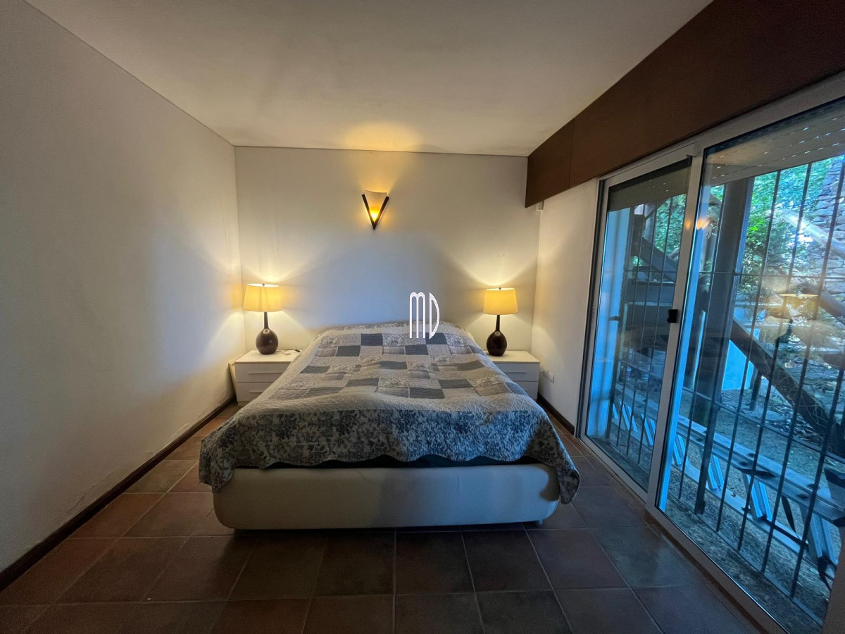 Casa ID.8192 - Exclusiva Casa en Venta en Punta Ballena con Vista Panorámica al Mar Ref. 8192