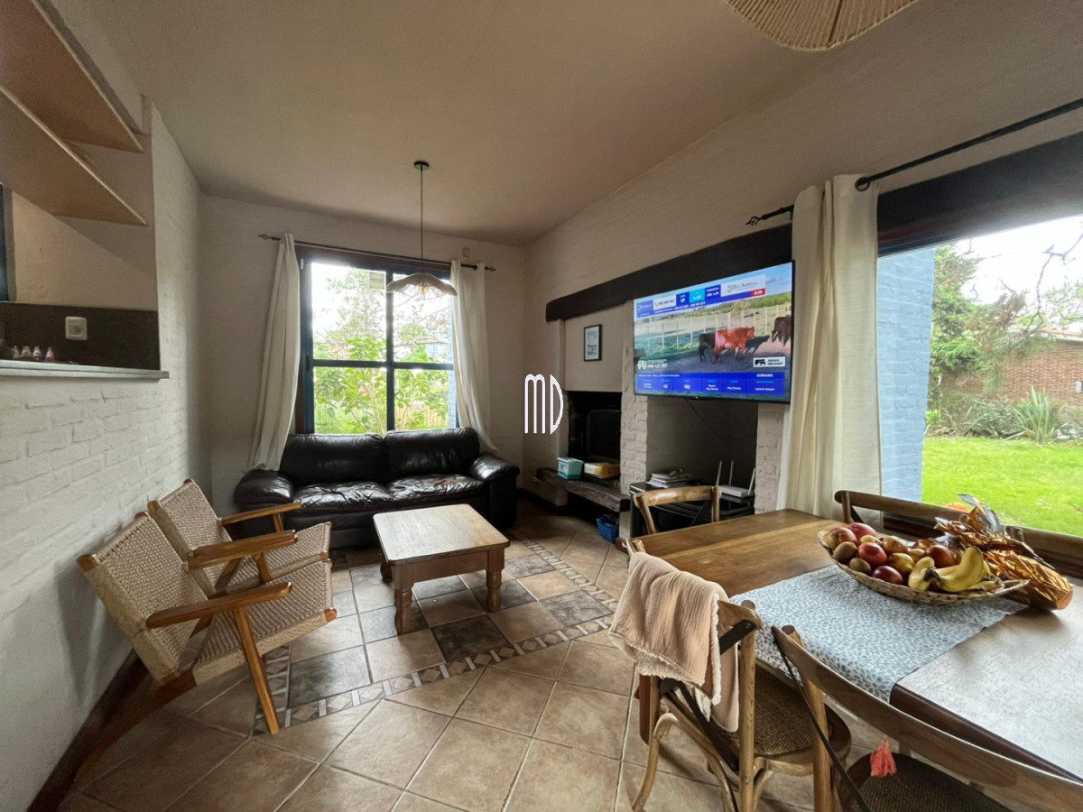 Casa ID.9172 - Casa en venta de 5 dormitorios en Mansa REF:9172