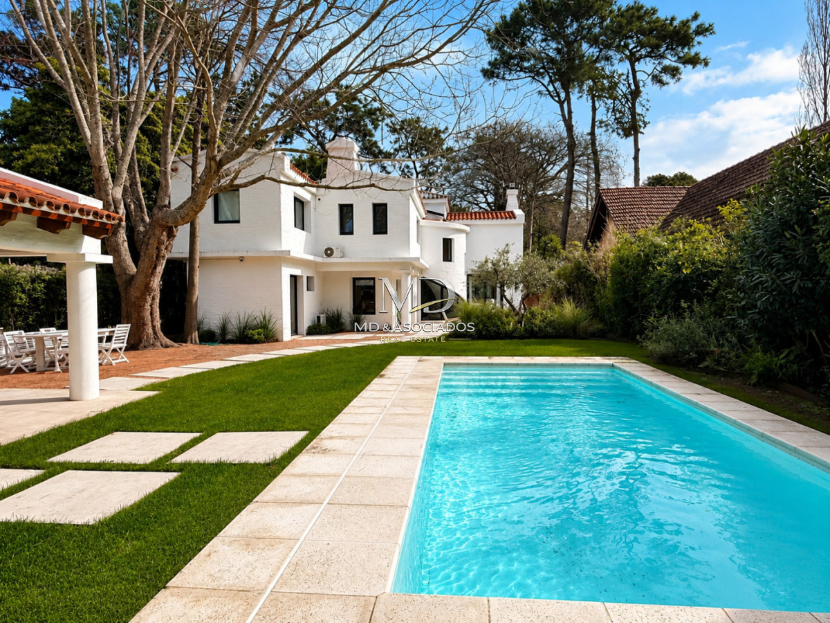 Casa de 5 Suites en San Rafael, Punta del Este REF:9529
