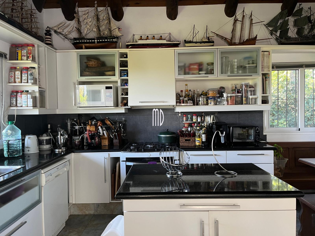 Casa ID.8192 - Exclusiva Casa en Venta en Punta Ballena con Vista Panorámica al Mar Ref. 8192