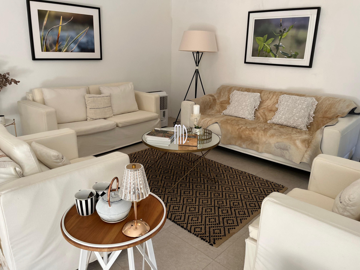 Casa ID.8319 - Espectacular casa en venta- Confort, amplitud y ubicación privilegiada