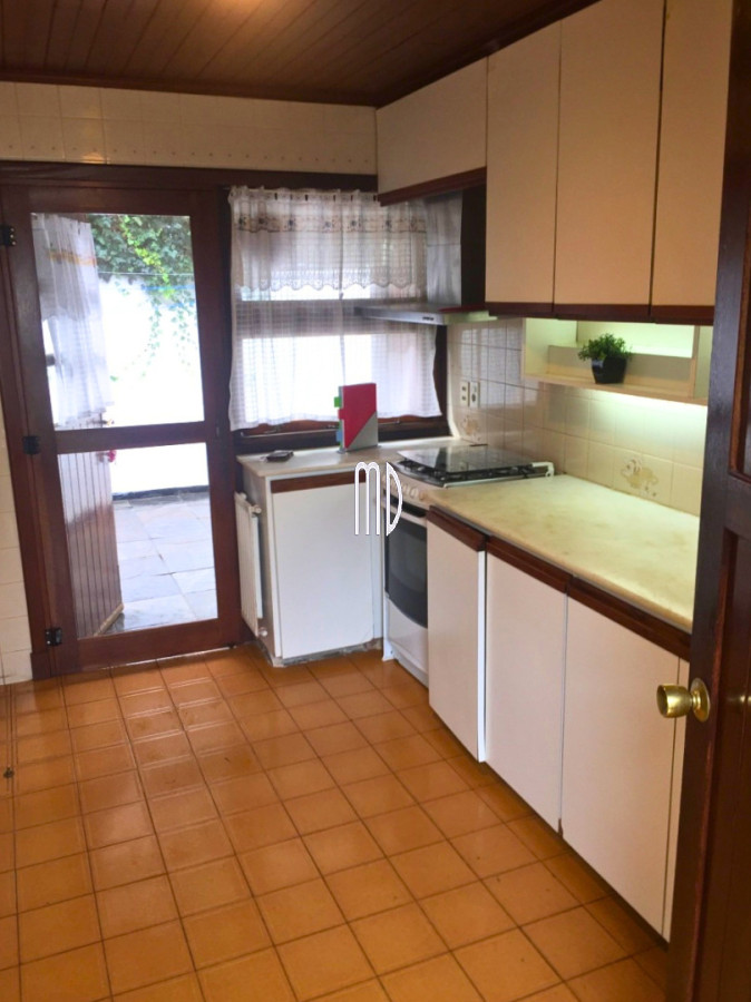 Casa ID.6134 - Espectacular propiedad en Playa Mansa a metros del Mar