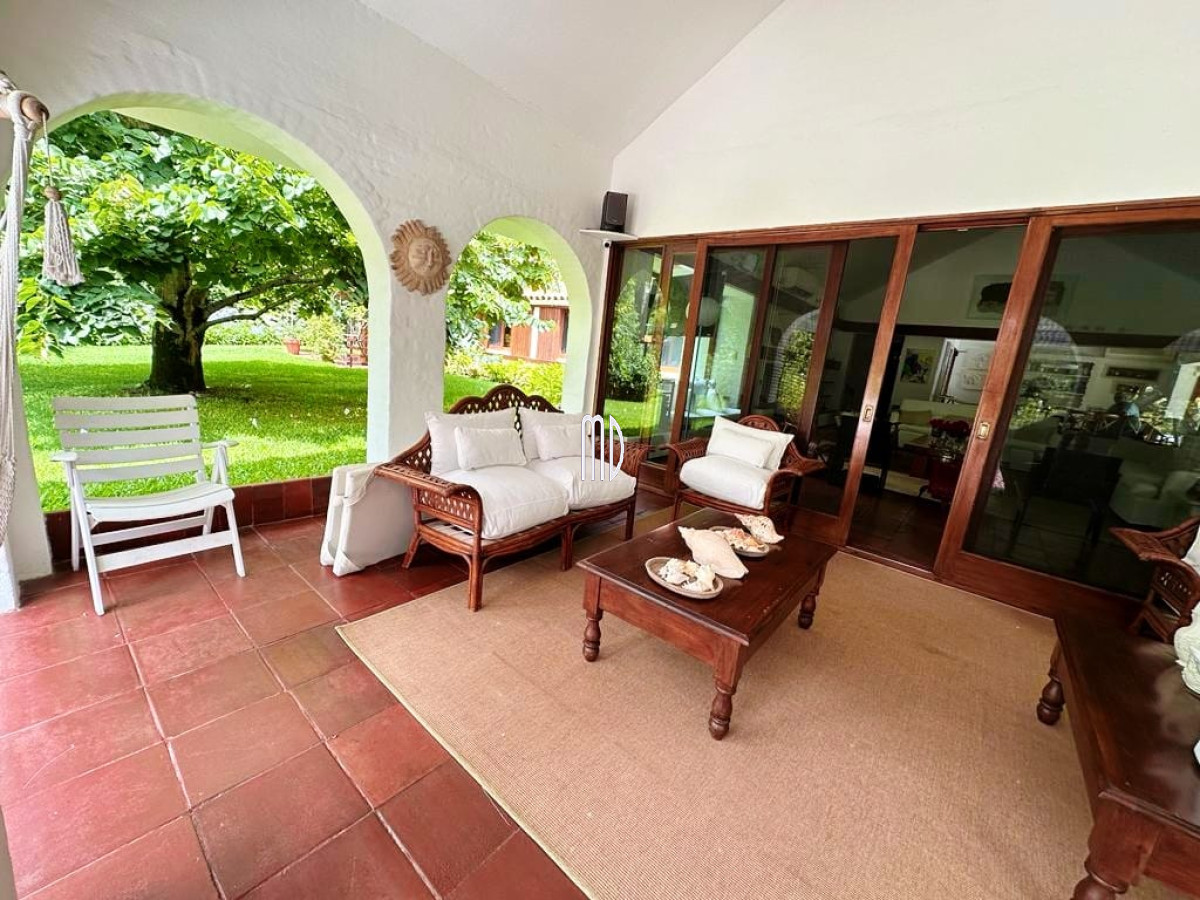 Casa ID.7836 - Espectacular casa en parada 20 de la Brava 