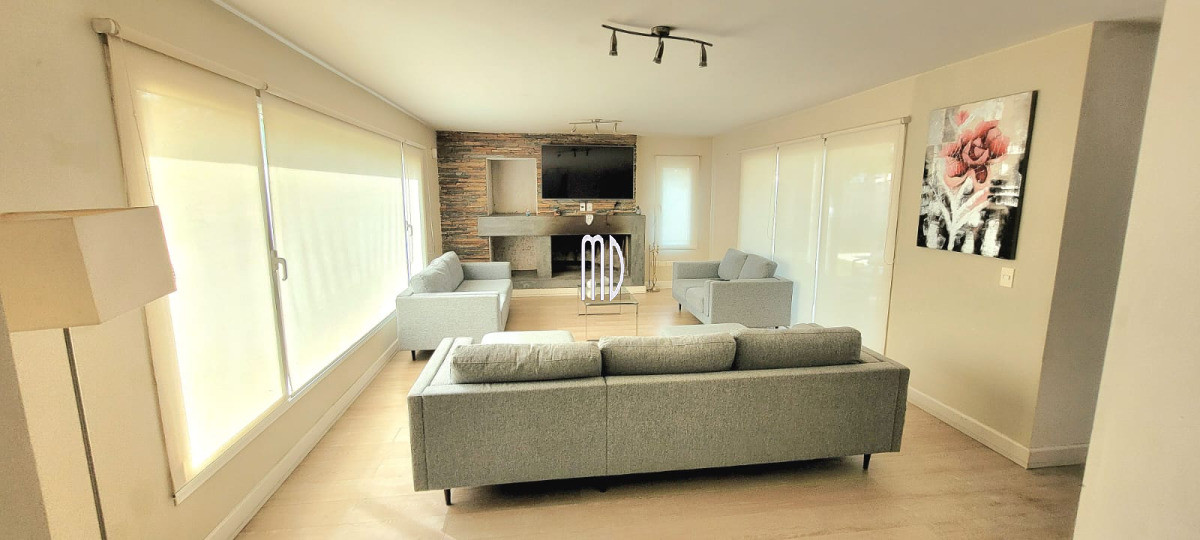 Casa ID.8530 - 🏡 Casa Minimalista con Piscina en Beverly Hills - Punta del Este. REF(8530) 