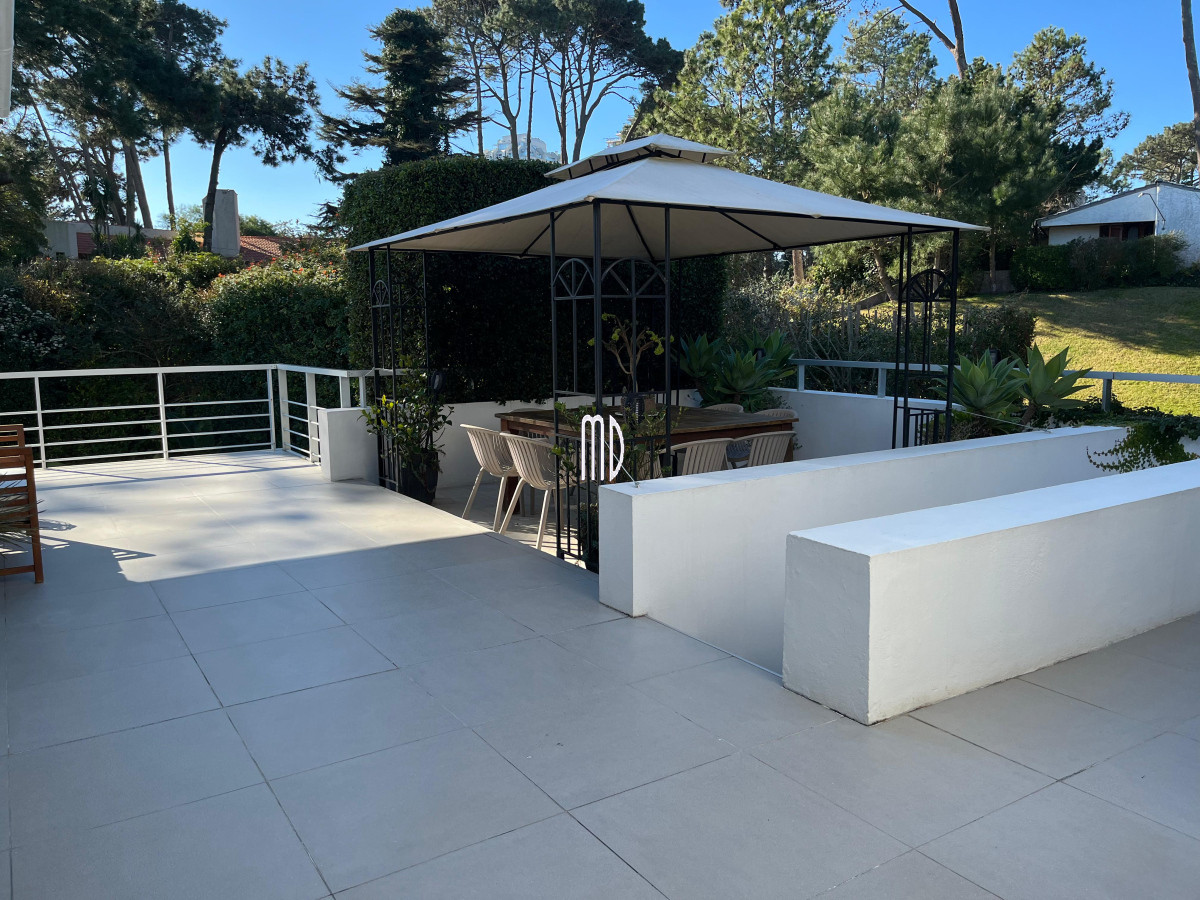 Casa ID.8319 - Espectacular casa en venta- Confort, amplitud y ubicación privilegiada