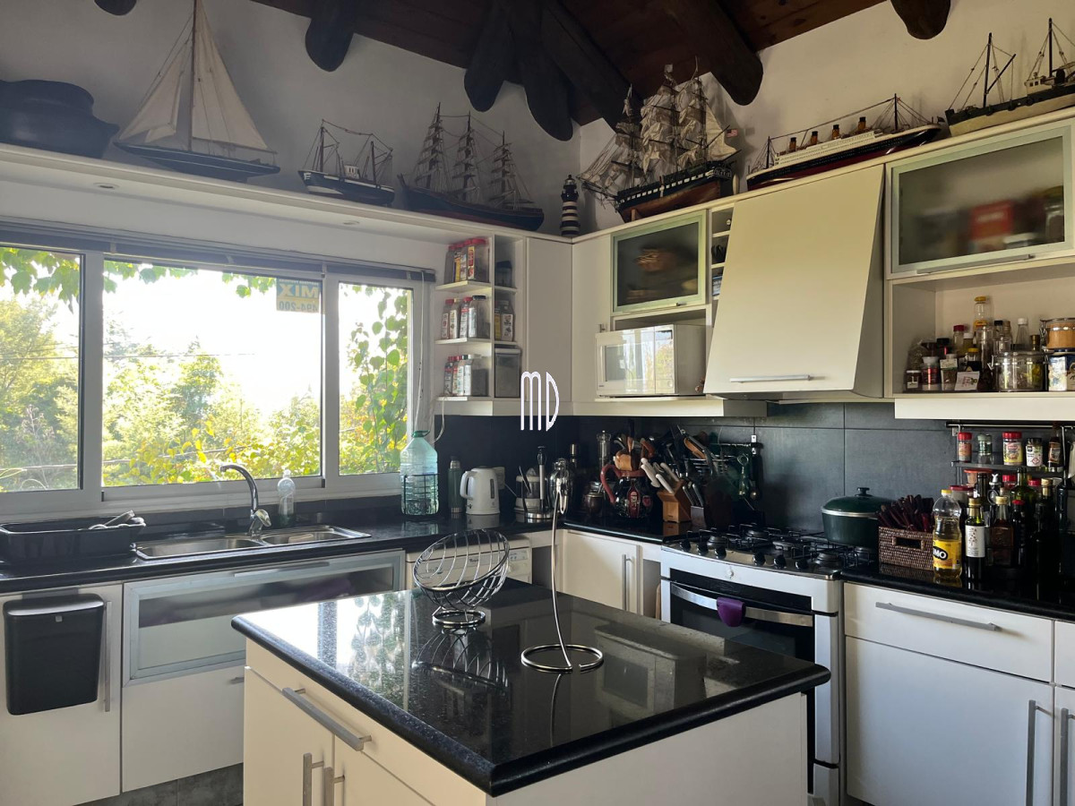 Casa ID.8192 - Exclusiva Casa en Venta en Punta Ballena con Vista Panorámica al Mar Ref. 8192