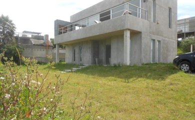 Espectacular casa con vista al mar.Ref:5387