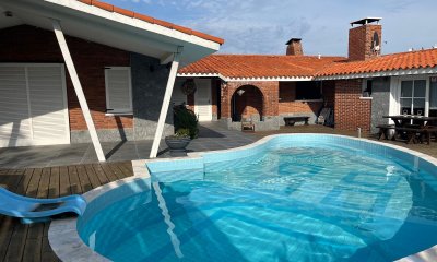 Hermosa casa en venta en excelente ubicación. REF: 8198