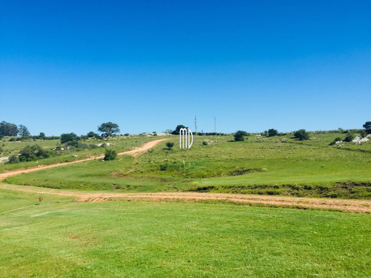 Chacra ID.6457 - Espectacular estancia turística en Pueblo Edén 