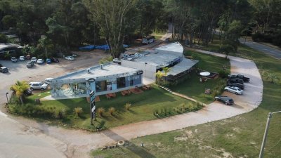 Local Comercial en Punto Estratégico de Punta Ballena
