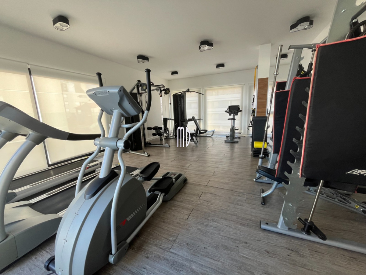 Apartamento ID.9150 - Penthouse frente al mar con terraza exclusiva, jacuzzi y vista única en Península 🌊