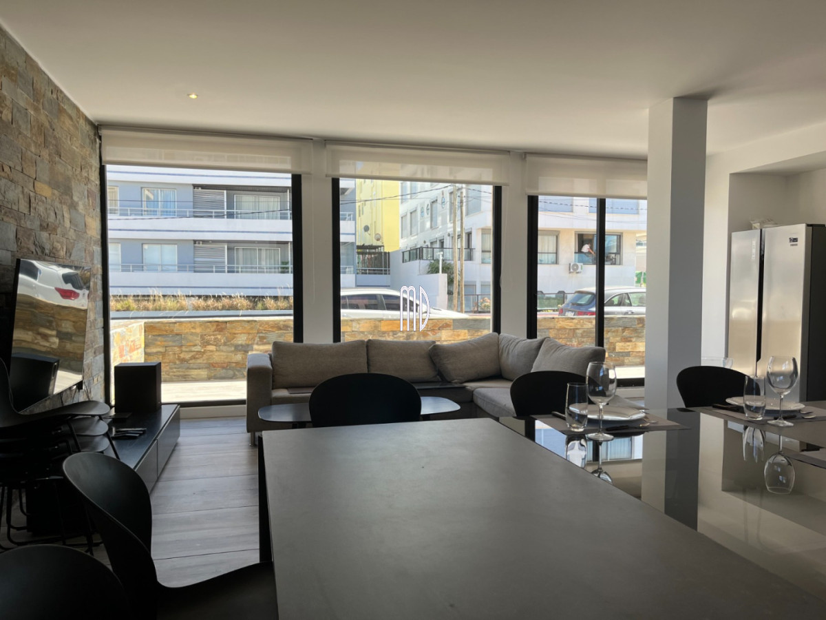 Apartamento ID.9150 - Penthouse frente al mar con terraza exclusiva, jacuzzi y vista única en Península 🌊