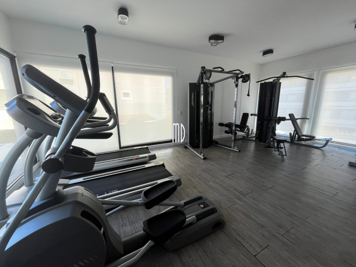 Apartamento ID.9150 - Penthouse frente al mar con terraza exclusiva, jacuzzi y vista única en Península 🌊