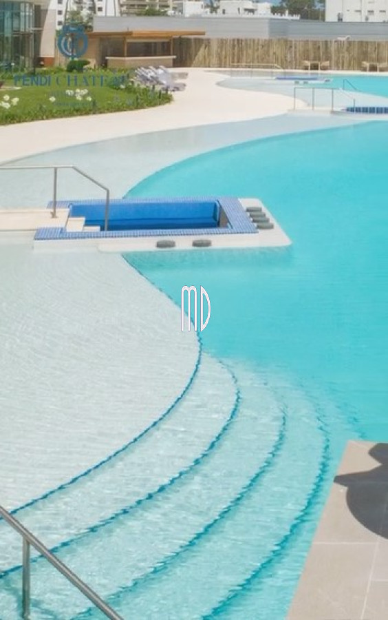 Apartamento ID.9097 - Apartamento de categoría en primera línea sobre Playa Mansa - Punta del Este REF.