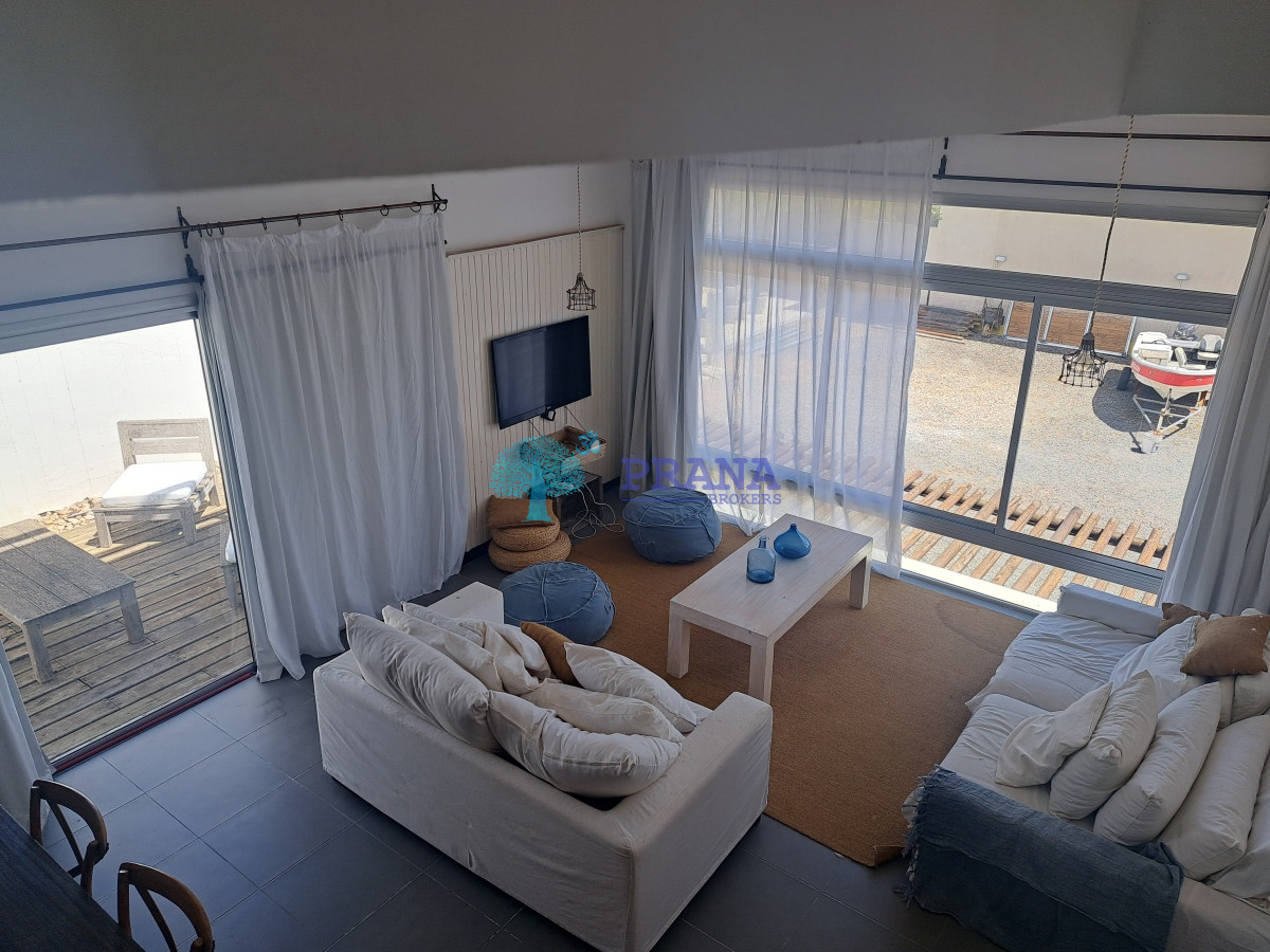 Apartamento en Manantiales, Manantiales - PRN1210A
