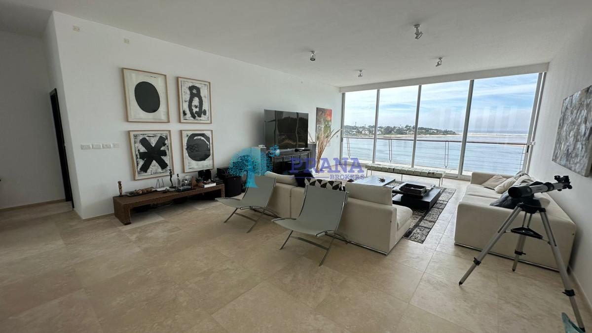 Apartamento en La Barra, La Barra - PRN70A