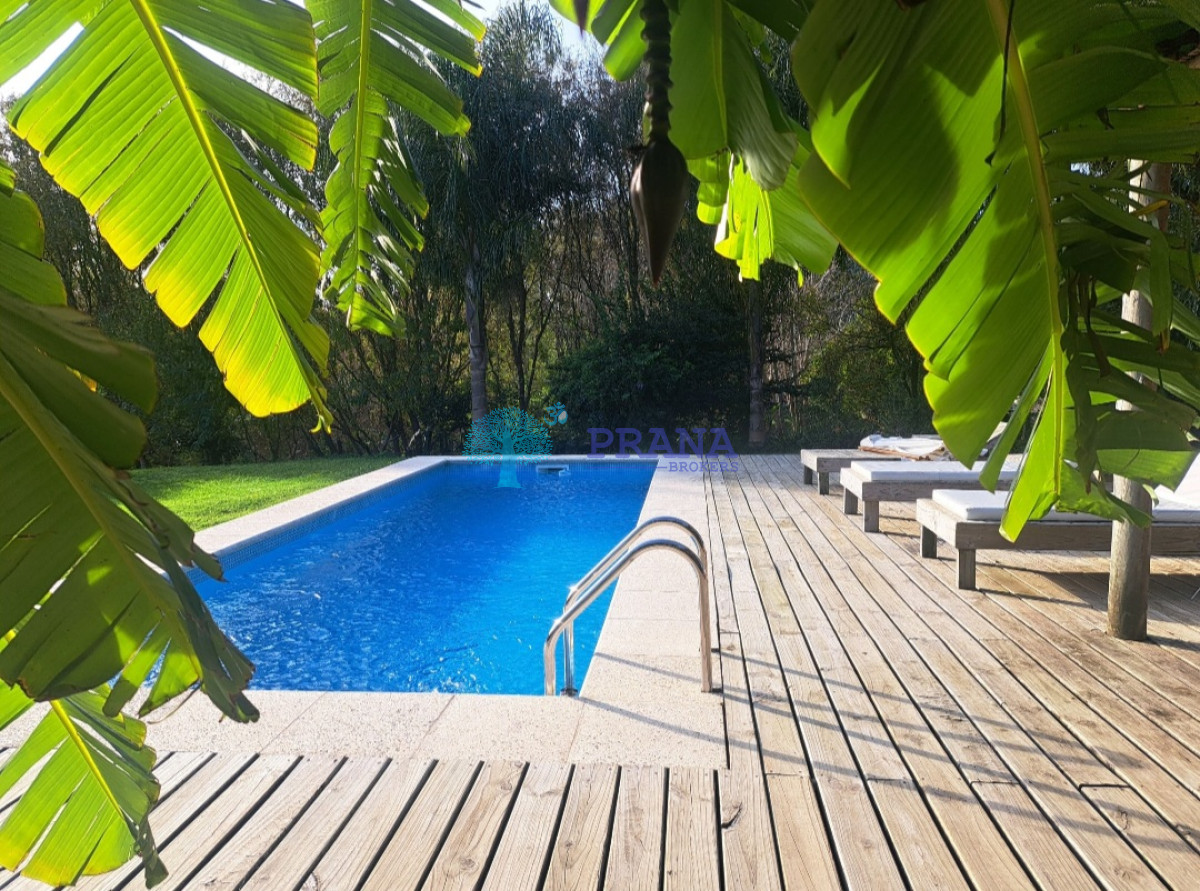 Casa en El Tesoro, 3 dormitorios * - GoPunta - Portal Inmobiliario de Punta del Este - Maldonado