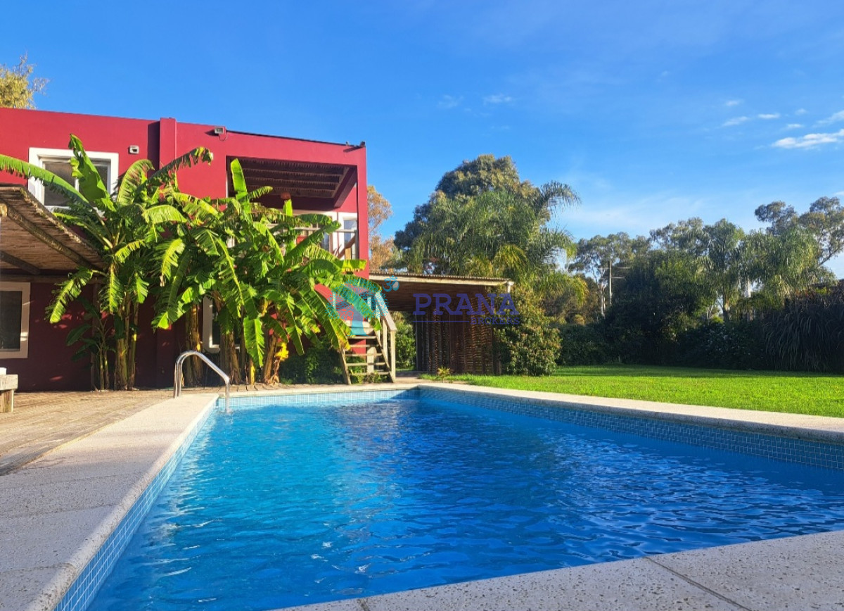 Casa en El Tesoro, 3 dormitorios * - GoPunta - Portal Inmobiliario de Punta del Este - Maldonado