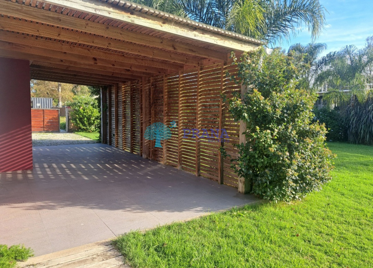 Casa en El Tesoro, 3 dormitorios * - GoPunta - Portal Inmobiliario de Punta del Este - Maldonado