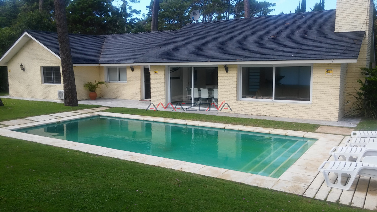 Casa ID.5003 - Casa en Mansa, 5 dormitorios 