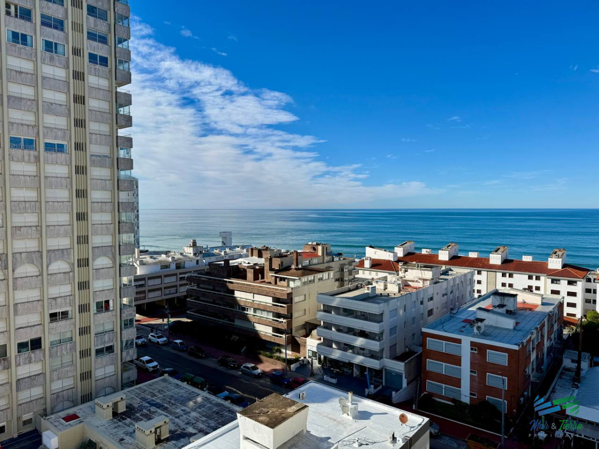Apartamento ID.3894 - Vendo apartamento 2 dormitorios en Peninsula, Punta del Este