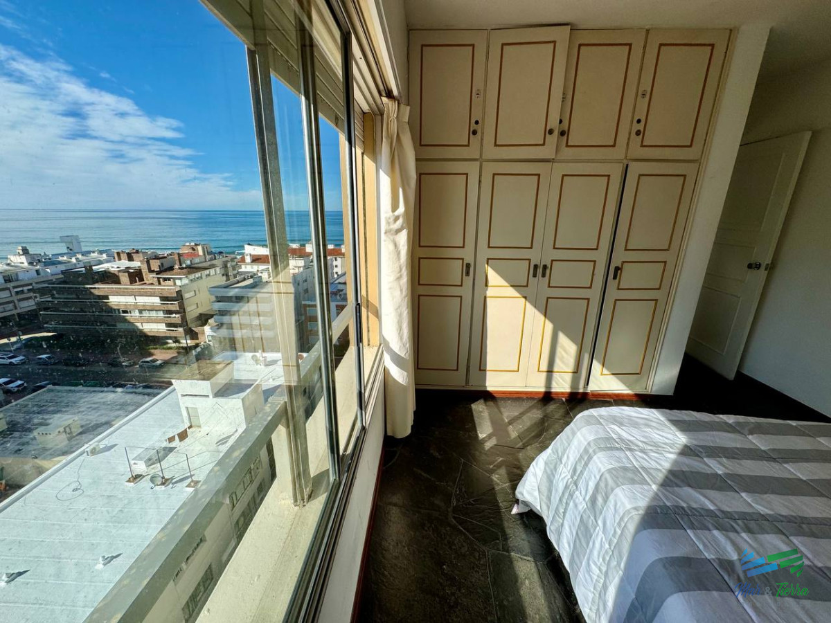 Apartamento ID.3894 - Vendo apartamento 2 dormitorios en Peninsula, Punta del Este