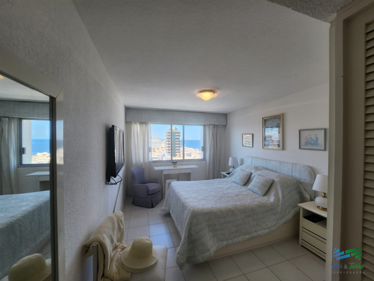 Apartamento ID.4507 - DEPARTAMENTO PENÍNSULA DE PUNTA DEL ESTE, 3 dormitorios 