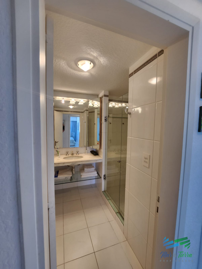 Apartamento ID.4507 - DEPARTAMENTO PENÍNSULA DE PUNTA DEL ESTE, 3 dormitorios 