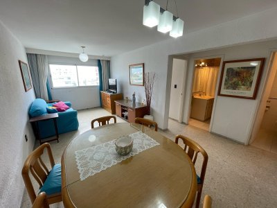 Vendo apartamento de 2 dormitorios en Peninsula, Punta del este