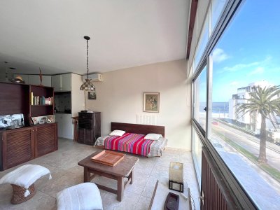 Vendo apartamento 1 dormitorio frente al mar en Peninsula, Punta del Este