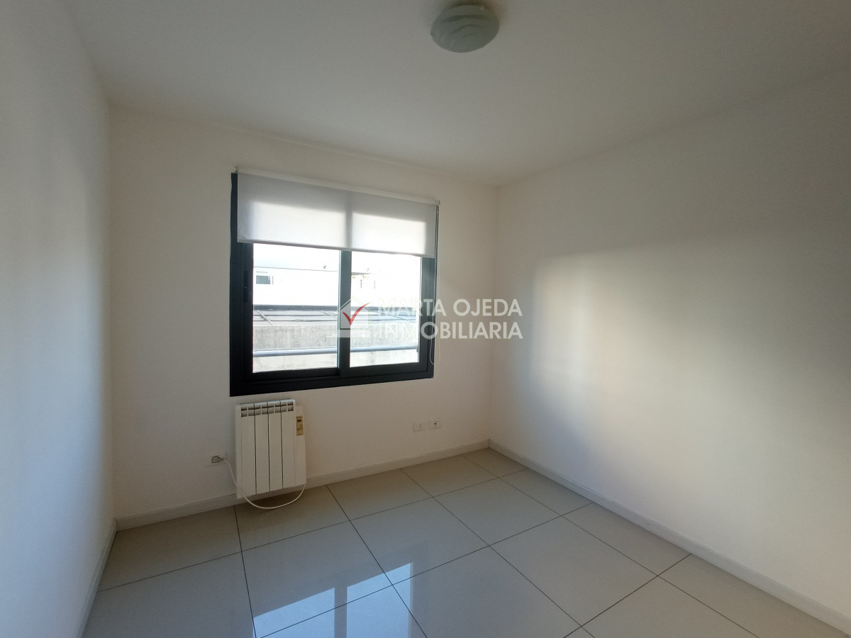 Apartamento ID.40809 - Apartamento en Maldonado, 3 dormitorios *