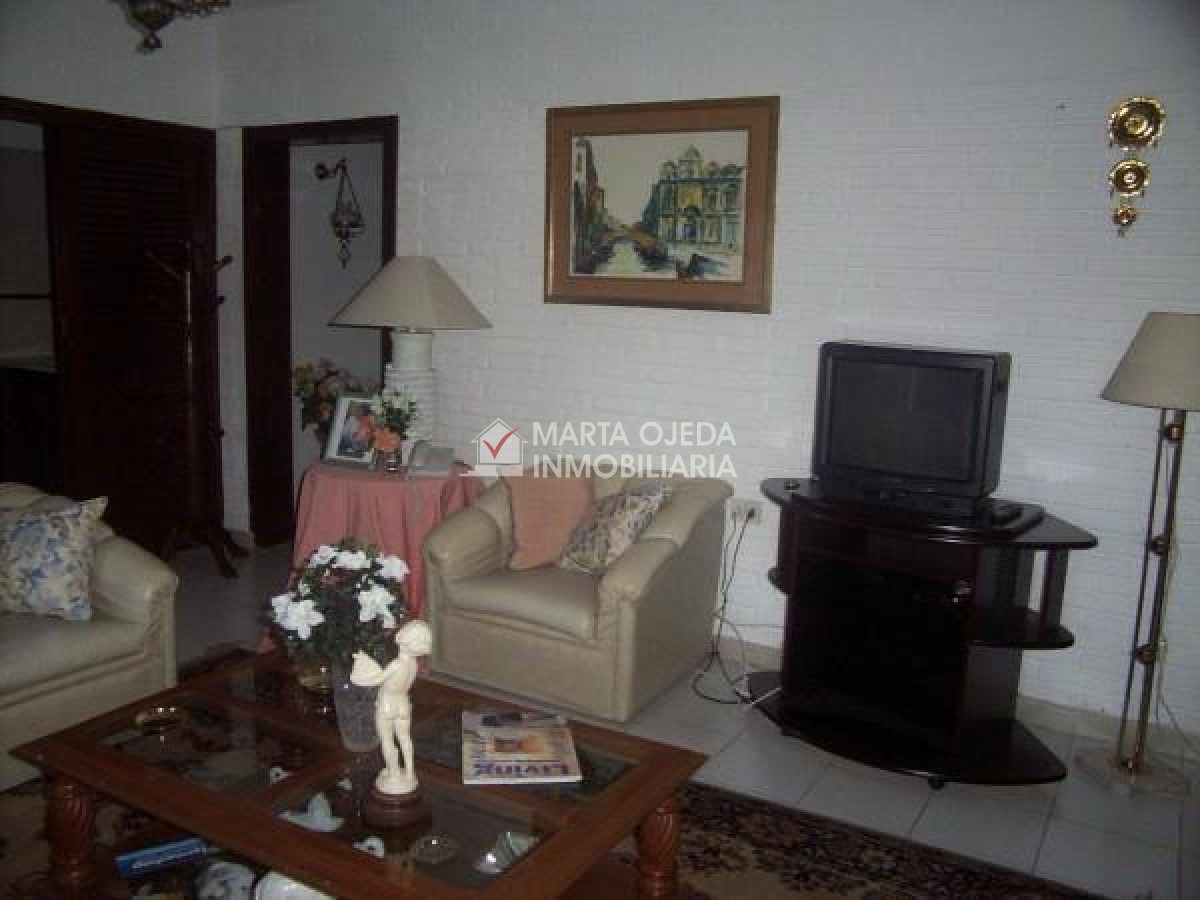 Casa ID.40751 - Casa de 4 dormitorios muy buena ubicacion