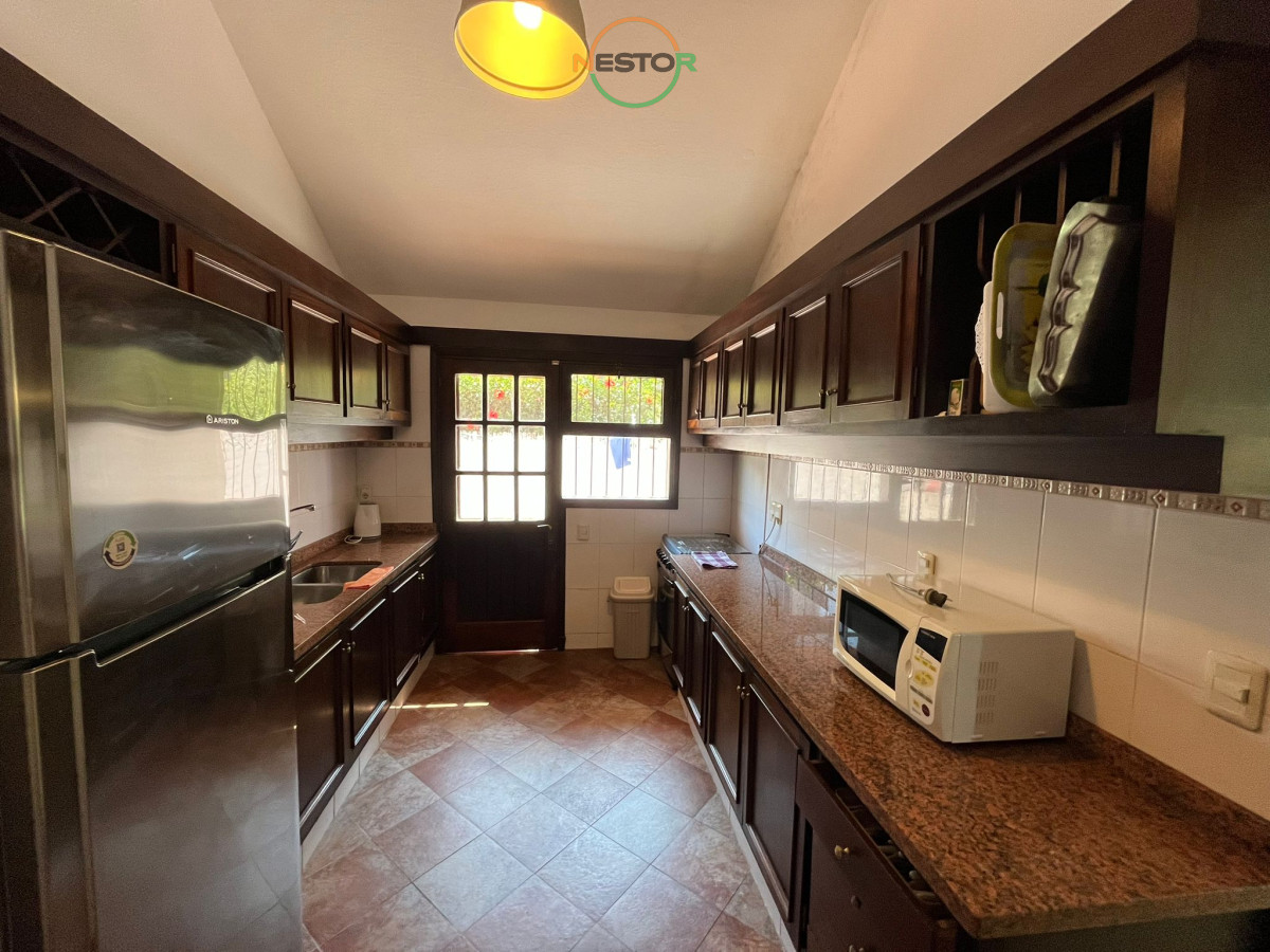 Casa ID.5162 - Casa en Roosevelt, 3 dormitorios *
