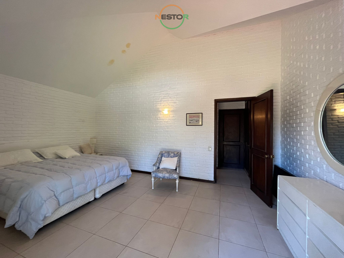 Casa ID.5162 - Casa en Roosevelt, 3 dormitorios *