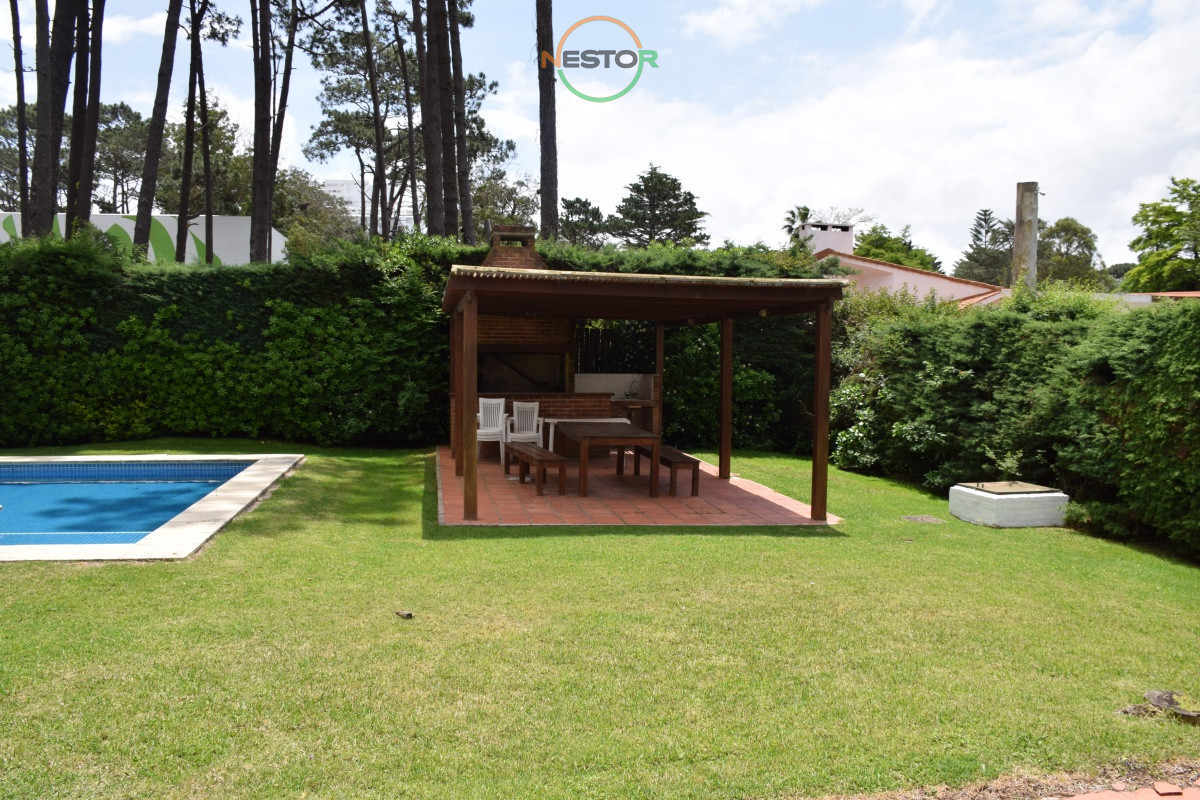 Casa ID.5162 - Casa en Roosevelt, 3 dormitorios *