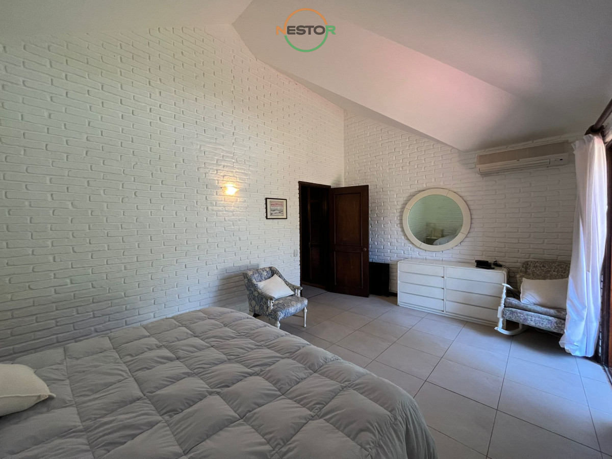Casa ID.5162 - Casa en Roosevelt, 3 dormitorios *