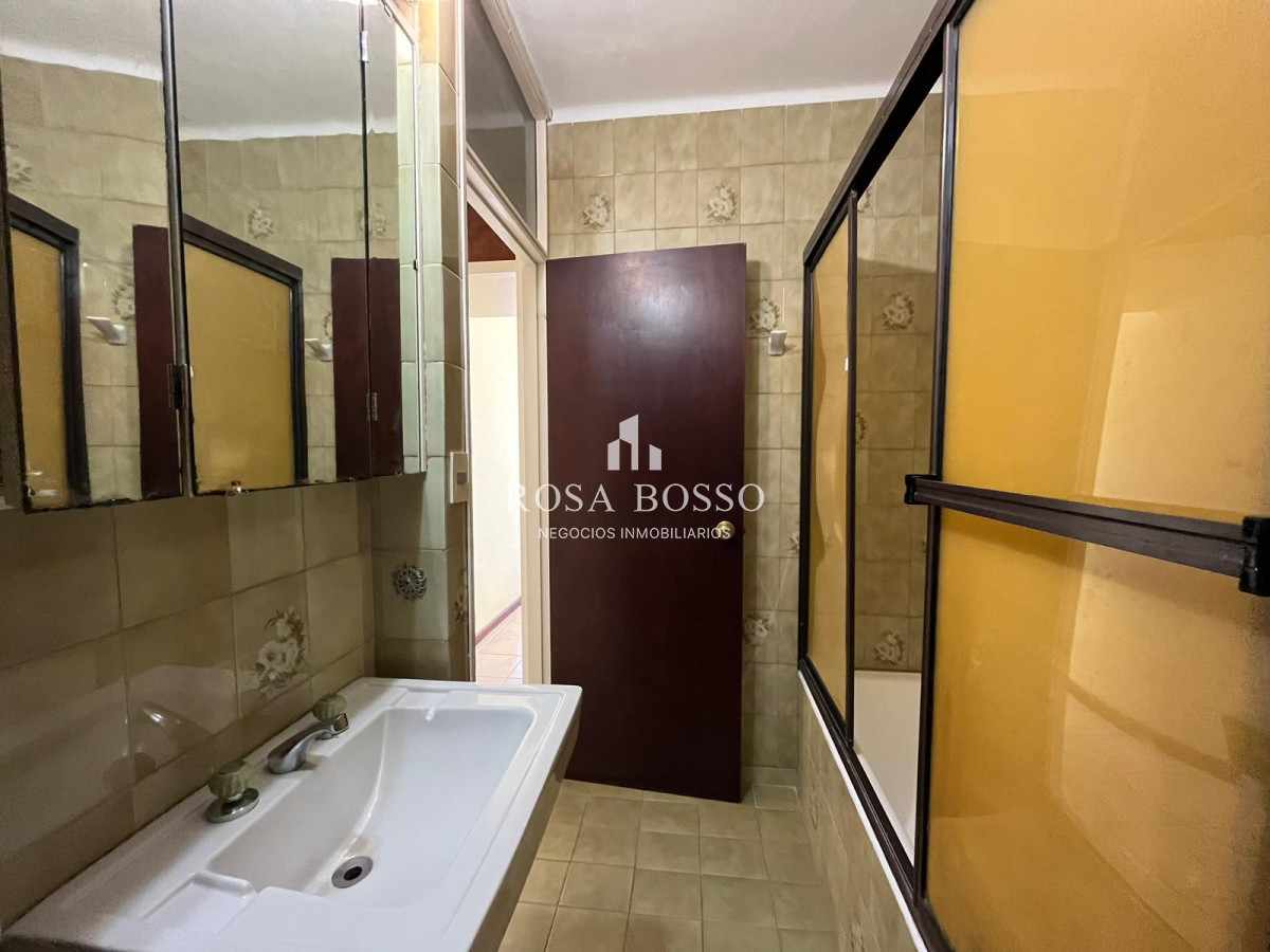 Apartamento ID.9661 - Apartamento de 1 dormitorio en alquiler 