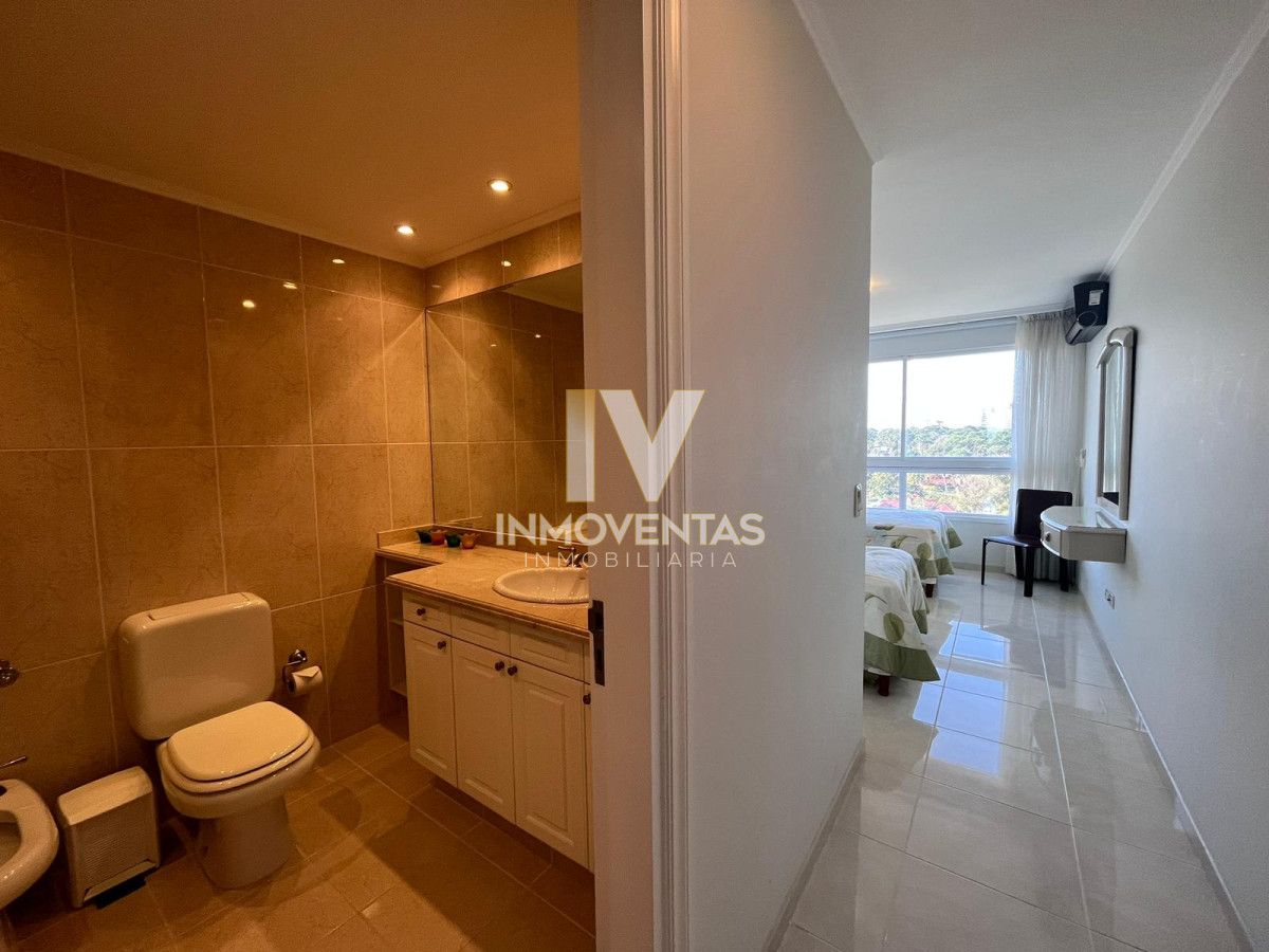 Apartamento ID.4211 - Apartamento en Mansa, 3 dormitorios 