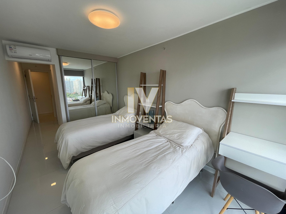 Apartamento ID.4213 - Moderno apartamento en Punta Del Este